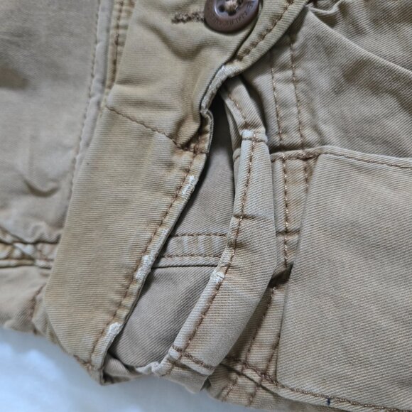 American Eagle Cargo Shorts, Tan Colour, Size 34 - Picture 5 of 6